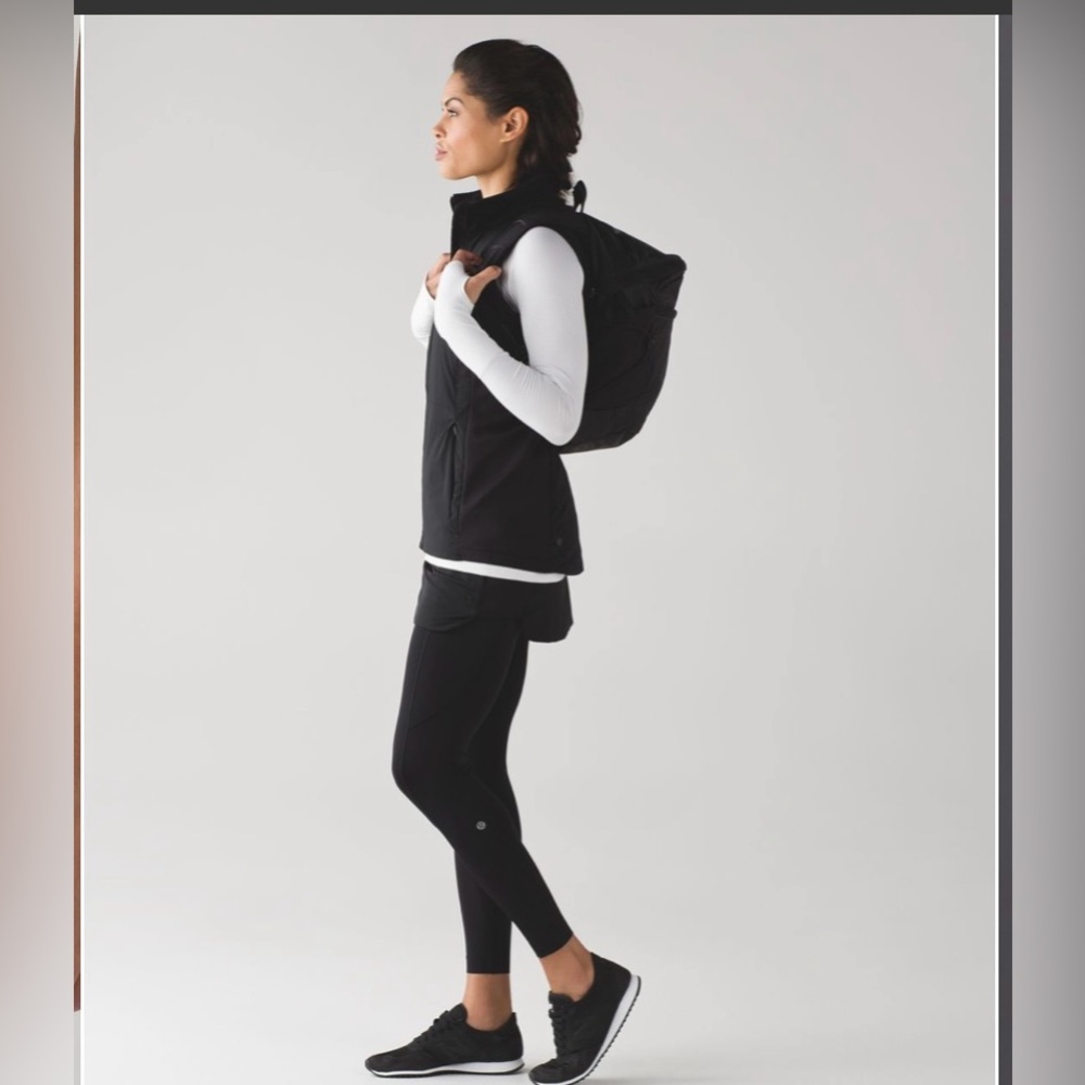 lululemon Run For Cold Skirt Size 4 Black NWT